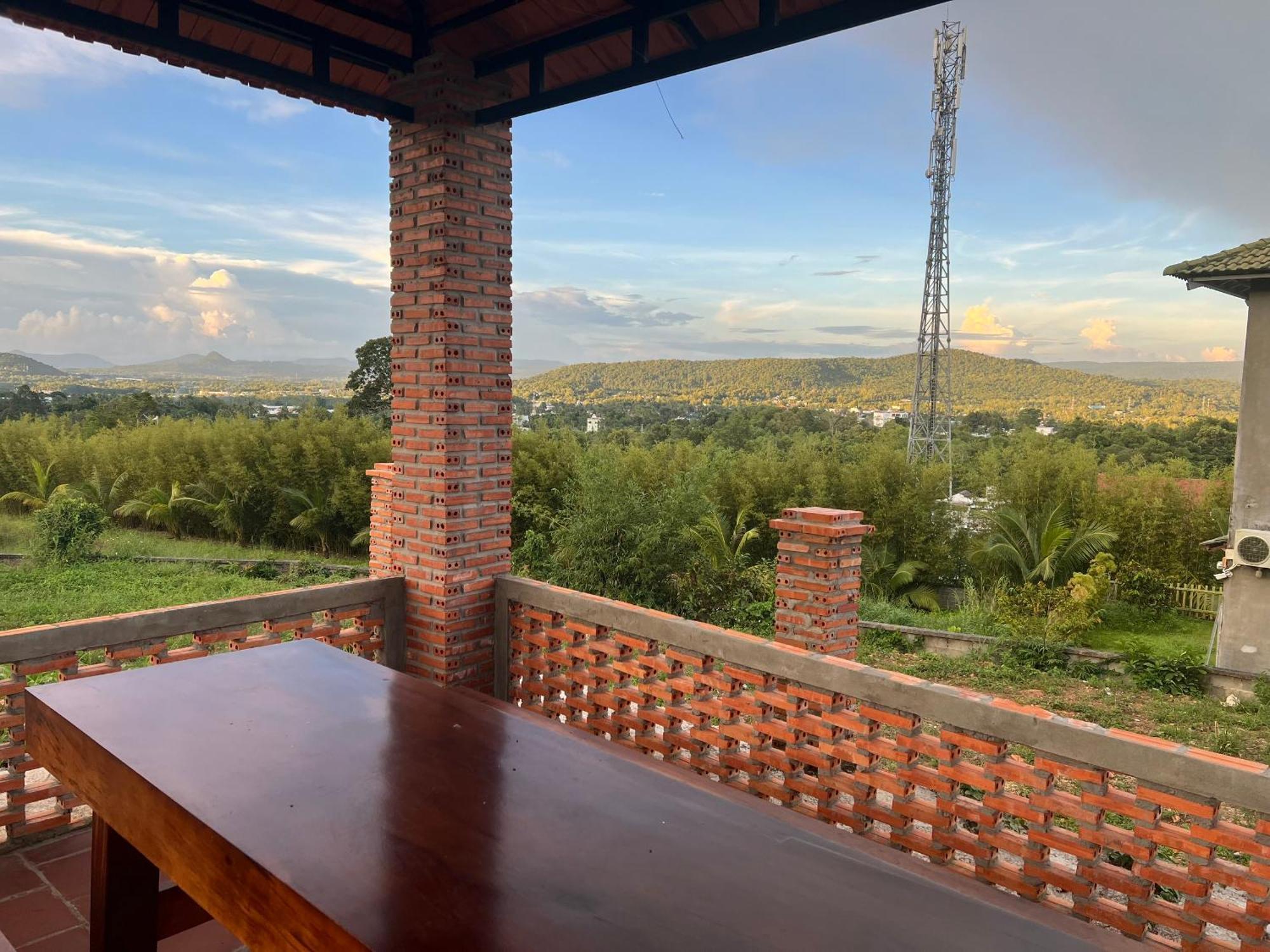 Bungalow Sang Tuoi Mountains Phu Quoc Luaran gambar