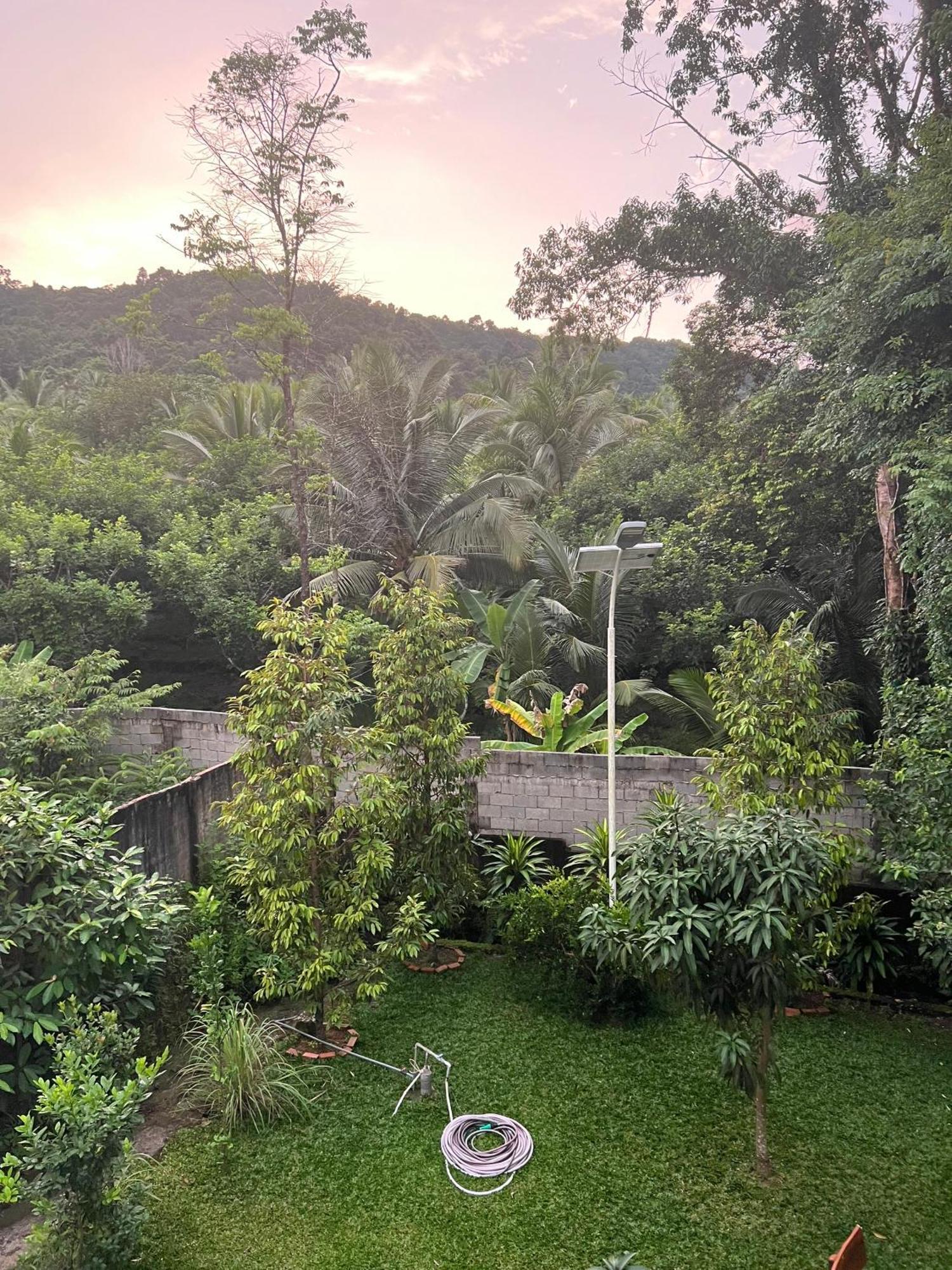 Bungalow Sang Tuoi Mountains Phu Quoc Luaran gambar
