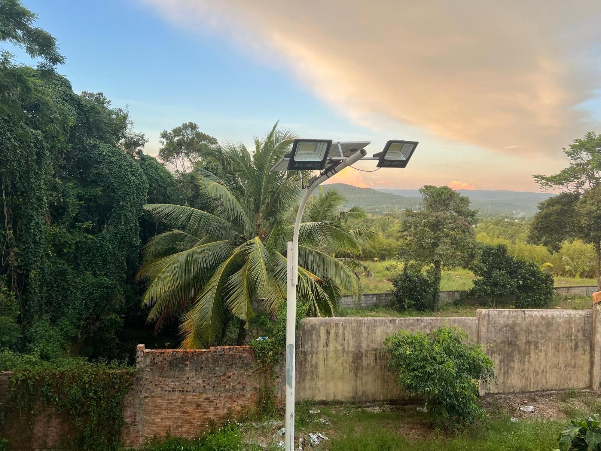 Bungalow Sang Tuoi Mountains Phu Quoc Luaran gambar